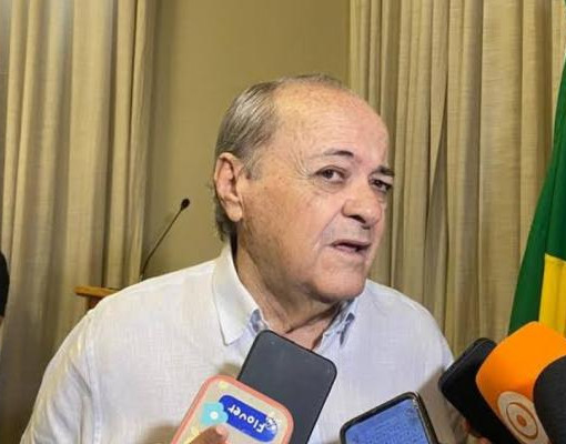 Silvio Mendes confirma pagamento da 1ª parcela do 13º dos servidores de Teresina