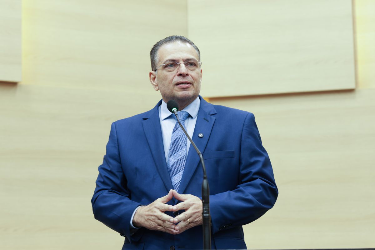 Deputado Gessivaldo Isaías repudia fala de Luana Piovani e anuncia moção na Alepi