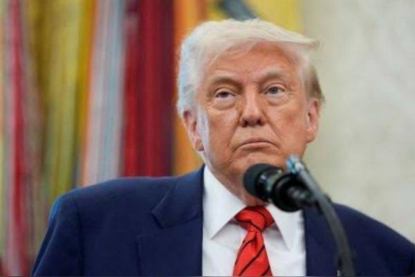 Trump é diagnosticado com insuficiência venosa crônica, diz Casa Branca