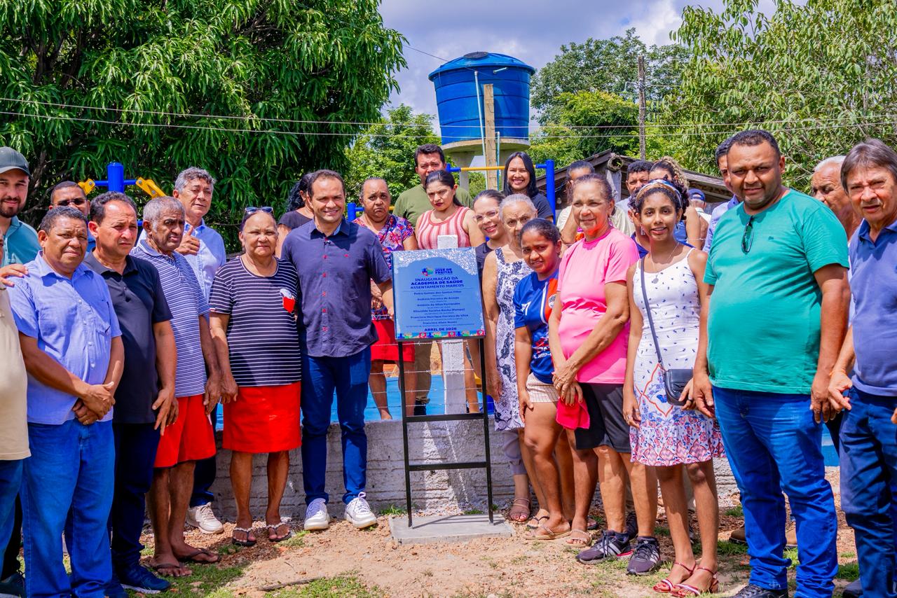 Prefeito Pedro Gomes entrega academia de saúde e anuncia reforma de posto em assentamento