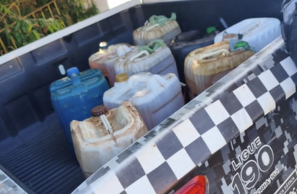 PM prende homem suspeito de furtar combustível de ônibus escolares em Piripiri