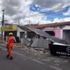 Idoso é atingido após estrutura de prédio desmoronar na Zona Sudeste de Teresina