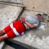 Homem suspeito de assalto é detido por populares no bairro Mocambinho