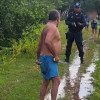 Homem surta e ameaça a família com facão em José de Freitas