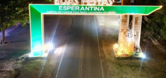 Esperantina lança maior decoração natalina de sua história em 2025