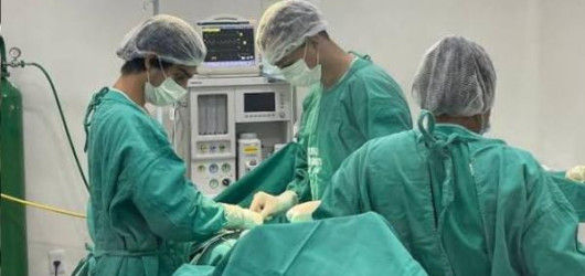 Novo programa reduz filas do SUS com cirurgias em hospitais privados no Piauí