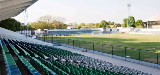 Lindolfo Monteiro fecha até dezembro para manutenção completa do gramado