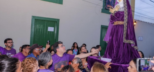 Governador participa de procissão em Oeiras e reforça turismo religioso
