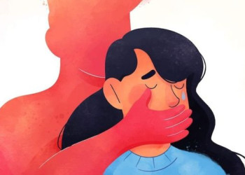 UMA ORGIA DE SADISMO E DE CRUELDADE CONTRA MULHERES