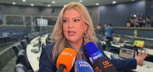 Samantha Cavalca cobra proporcionalidade e questiona legalidade da CCJ na Câmara de Teresina