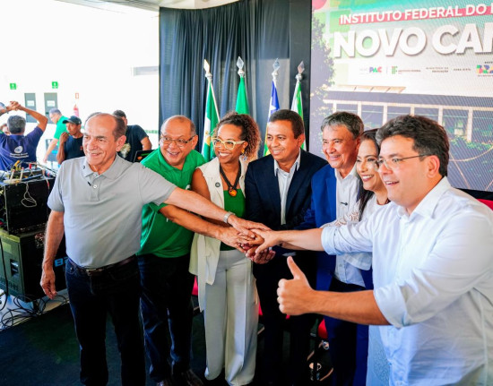 Marcelo Castro destaca avanço da educação na inauguração do novo campus do IFPI em Altos