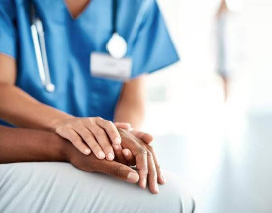 Enfermeiros ganham direito de prescrever remédios no Piauí após aprovação de lei