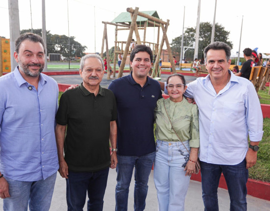 Pedro II inaugura centro esportivo com presença de Ciro Nogueira e ministro André Fufuca