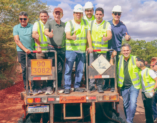 Severo Eulálio reforça compromisso com a infraestrutura e acompanha obras da PI-379 em Picos