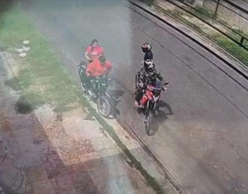 Duas mulheres são assaltadas por dupla em moto na zona Sul de Teresina