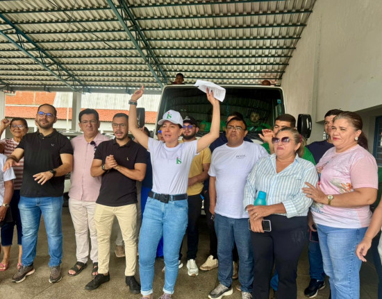 Prefeitura de Esperantina Realiza Entrega de Cestas de Alimentos na Localidade Jacaré da Vermelha