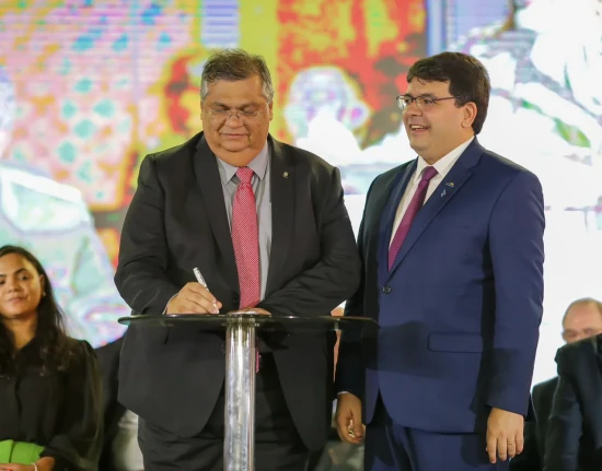 Flávio Dino concede liminar Rafael Fonteles, mas não suspende investigações na SESAPI