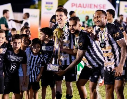 Corisabbá vence nos pênaltis e encerra jejum de 30 anos com título da Série B