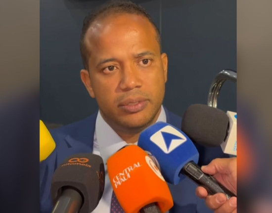 Enzo Samuel diz que apoio de Jeová ainda depende de novas conversas