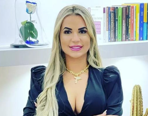 Deolane é presa em operação da policia civil que investiga lavagem de dinheiro do PCC