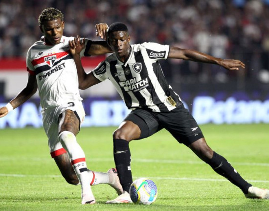São Paulo e Botafogo empatam 2 a 2 em confronto válido pela 19° rodada do Brasileirão