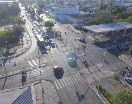 Strans anuncia semáforos inteligentes nas avenidas Barão de Gurguéia e Miguel Rosa