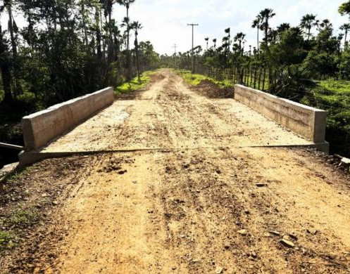 Prefeitura recupera pontes e reforça acesso rural em Esperantina