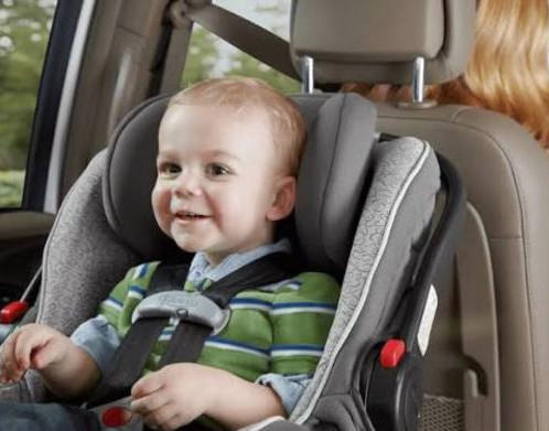 Uso correto da cadeirinha infantil é reforçado em alerta do Inmetro