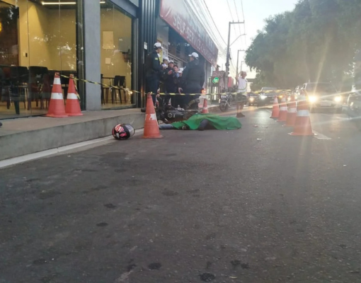 Motociclista morre após ser atingido por caminhão na zona Sudeste de Teresina