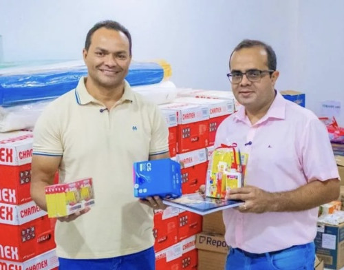 Prefeitura de José de Freitas amplia investimentos em educação com obras e kits