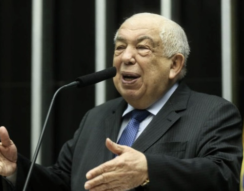 Paes Landim confirma disputa por vaga na Alepi aos 88 anos de idade