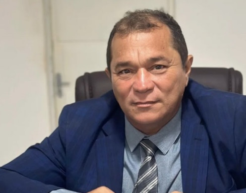 Com oito votos, Câmara decide afastar presidente Raimundo Coimbra por 90 dias