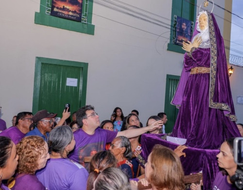 Governador participa de procissão em Oeiras e reforça turismo religioso