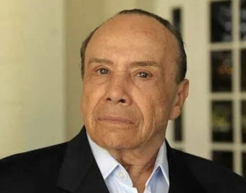 Ator Stenio Garcia diz ter sido abandonado financeiramente e move ação contra filhas