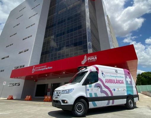 Maternidade afasta técnica de enfermagem suspeita de tentar retirar bebê e Polícia investiga caso