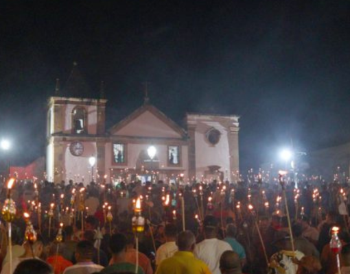 Tradicional Procissão do Fogaréu é reconhecida como patrimônio do Piauí