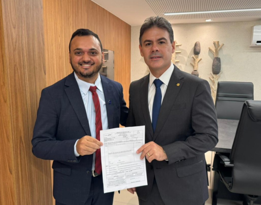 Severo Eulálio articula construção de casa de farinha em Ribeira do Piauí