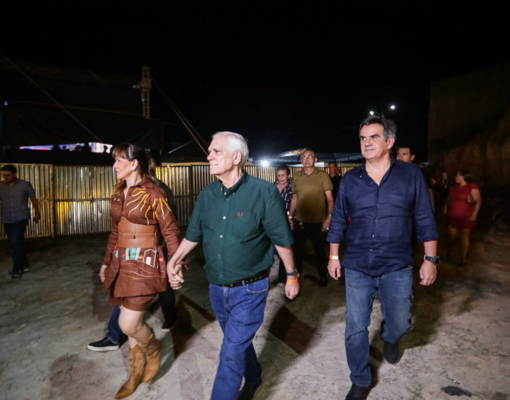 Ciro Nogueira participa do São João da Esperança e reforça parceria com Esperantina