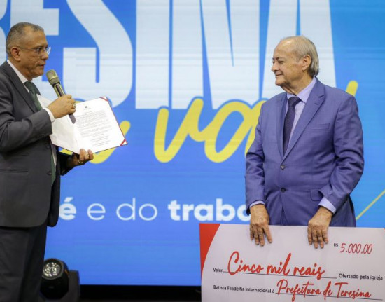 Sílvio Mendes destina doação de igreja a moradores de rua