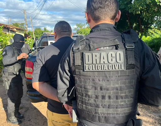 Draco prende suspeitos de fornecer armas para facções do Piauí e Ceará por via WhatsApp