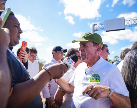 Marcelo Castro participa da entrega da PI-224 e anuncia investimentos na região