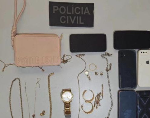 Polícia Civil prende suspeito de roubo e recupera celular levado em Teresina