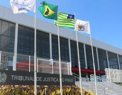 Justiça absolve mulher que matou companheiro e reconhece legítima defesa
