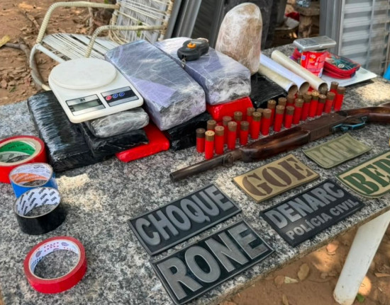 Polícia fecha cerco ao tráfico e apreende grande carga de drogas e armas em Timon