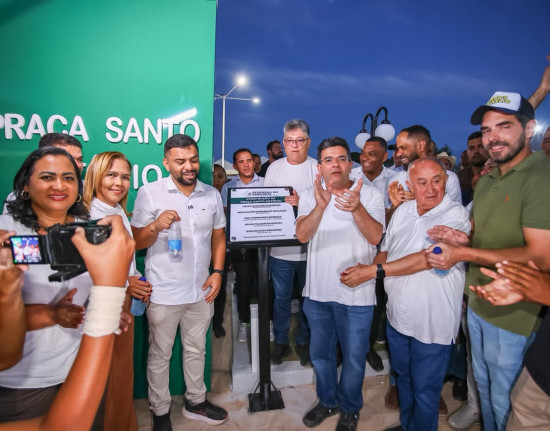Rafael Fonteles destaca obras e avanço da educação durante agenda em Redenção