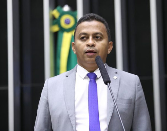 Petista descarta impor a aliados que deixem de apoiar Ciro Nogueira