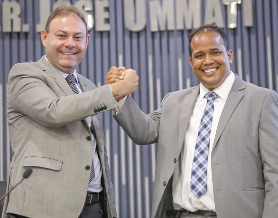 Jeová e Enzo trocam afagos e vice-prefeito não descarta retribuir apoio de 2022