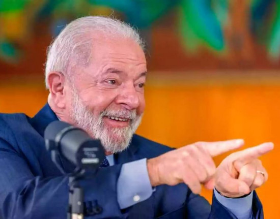 Presidente Lula sanciona Lei de taxação de 20% para compras internacionais até US$ 50