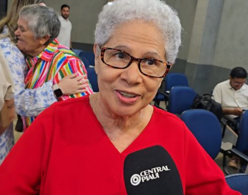 Regina Sousa comenta possibilidade de ser vice de Rafael em 2026