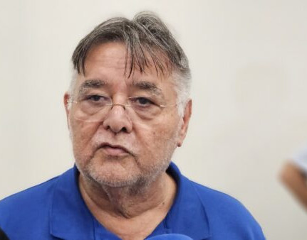 Prefeito Silvio Mendes anuncia saída de Carlos Daniel da Strans em Teresina